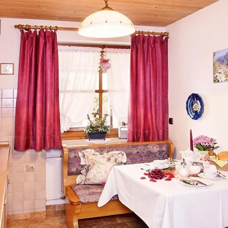 Gaestehaus Michelar's Hues Apartamento Oberstdorf